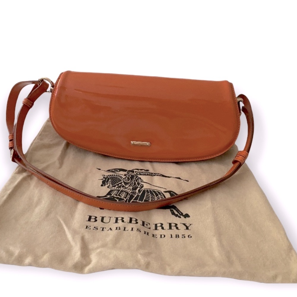 PRICE DROP! ❤️ Authentic Burberry Orange Patent Calf Leather Shoulder Bag
